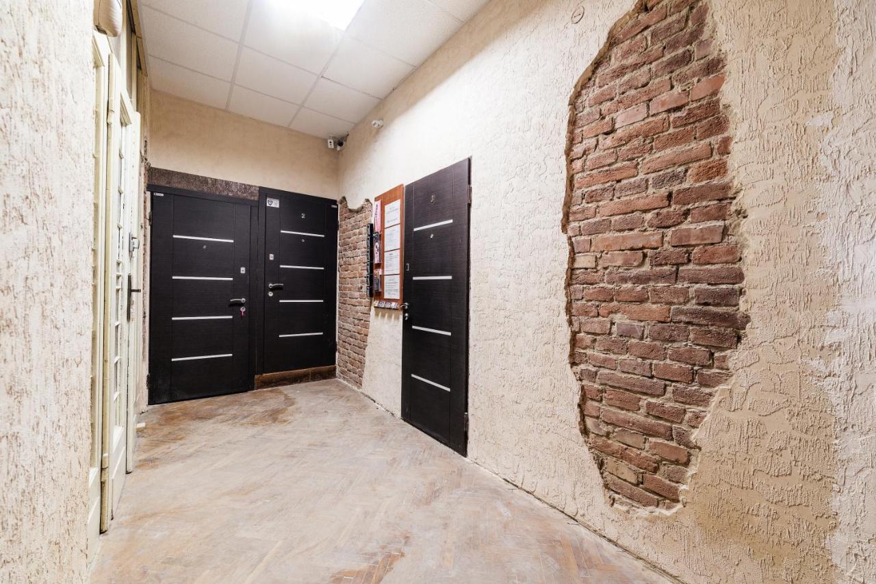 Apartmán Затишні Смарт-Квартири В Історичному Центрі! Užhorod Exteriér fotografie