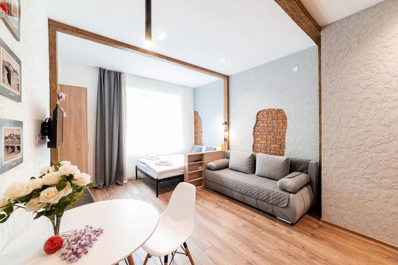 Apartmán Затишні Смарт-Квартири В Історичному Центрі! Užhorod Exteriér fotografie