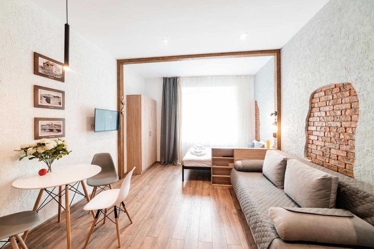 Apartmán Затишні Смарт-Квартири В Історичному Центрі! Užhorod Exteriér fotografie
